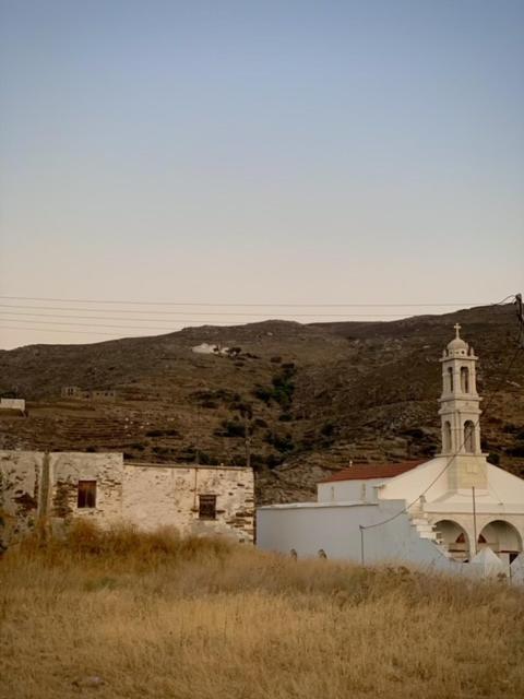 Serenity Living Platia, Tinos ภายนอก รูปภาพ
