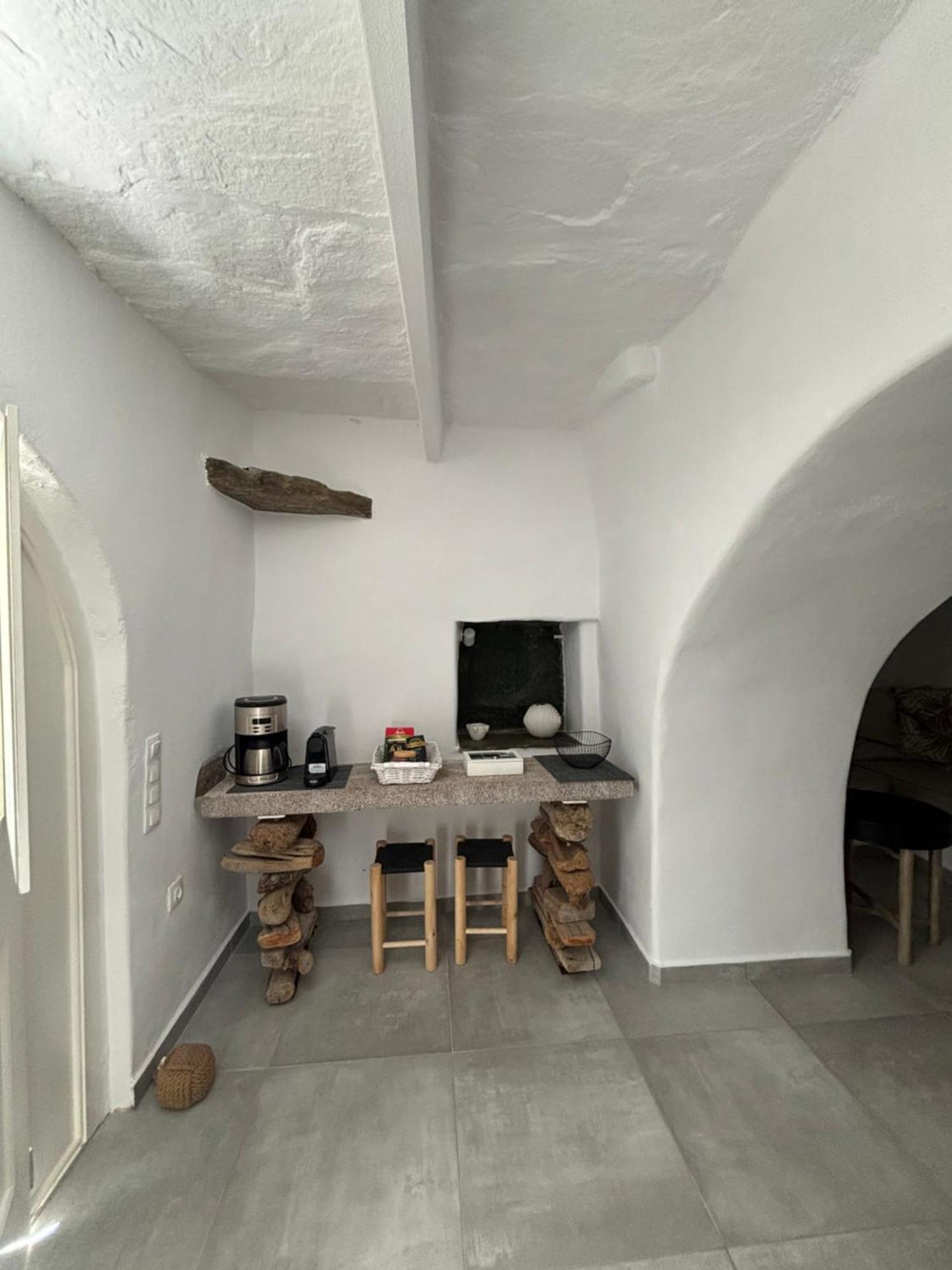 Serenity Living Platia, Tinos ภายนอก รูปภาพ