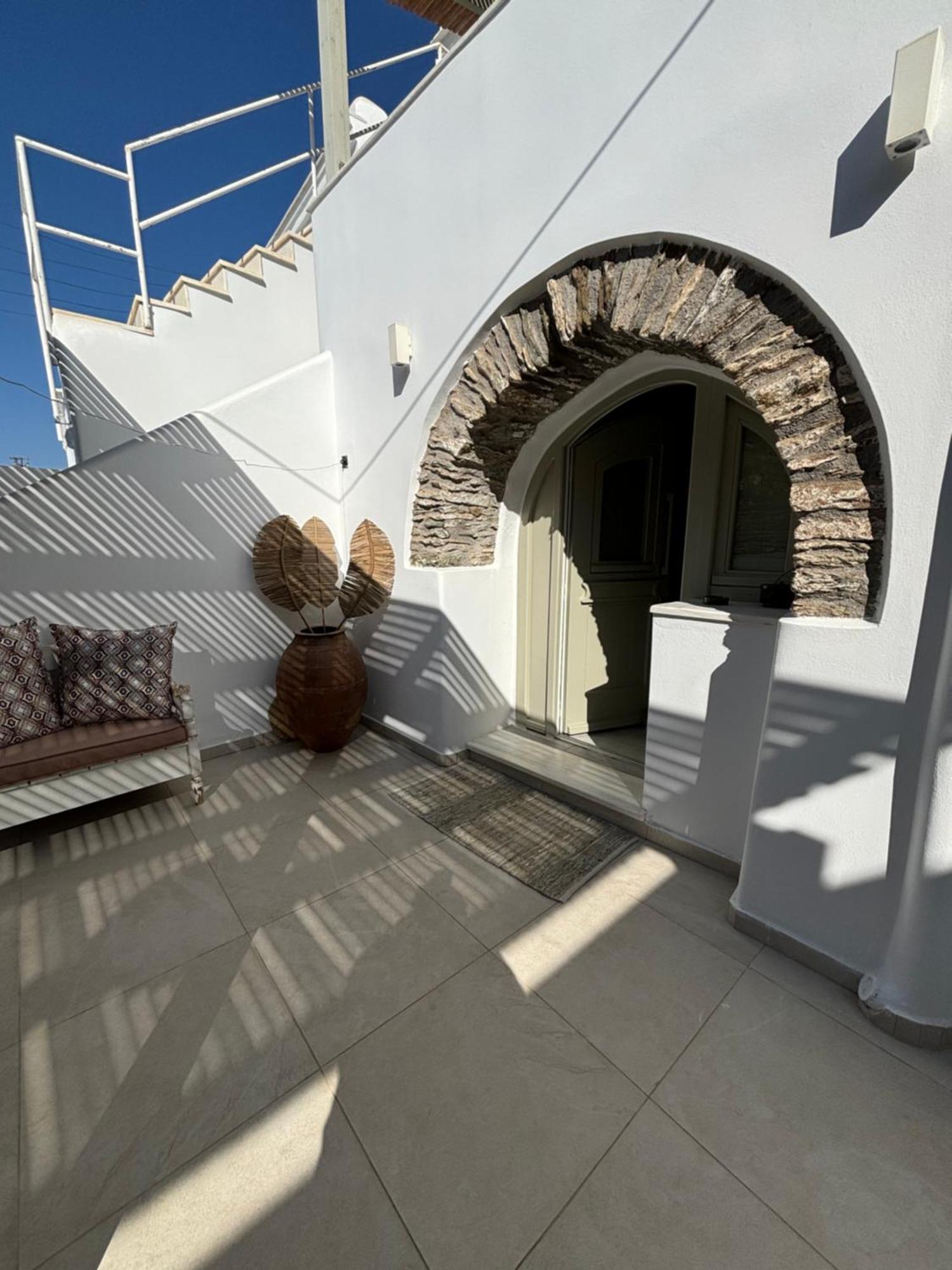 Serenity Living Platia, Tinos ภายนอก รูปภาพ